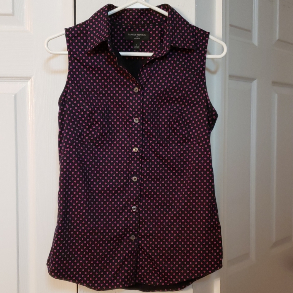 Banana Republic Factory Navy and Pink Sleeveless Top